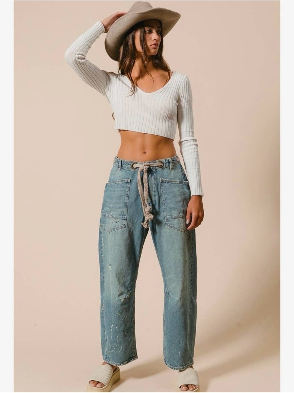 Braided Waist Belt Drip
Paint Washed Denim Pants